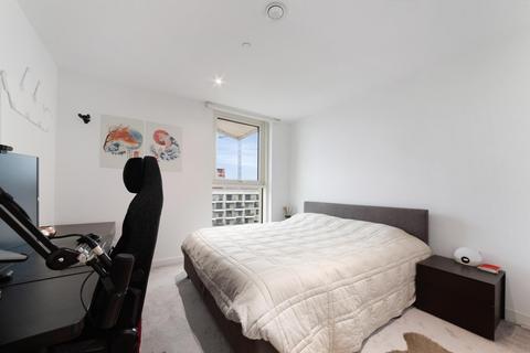 1 bedroom apartment for sale, Carrick House, Royal Wharf, E16