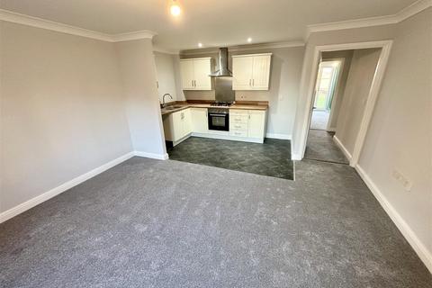 2 bedroom apartment for sale, Treeview, Stowmarket IP14