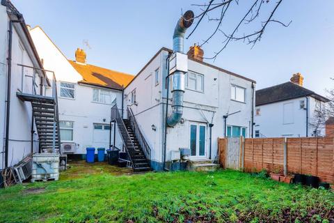3a Wellesley Avenue, Iver, SL0 9AU
