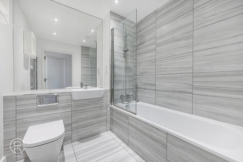 Flat 62, Pemberton House Denman Avenue, Southall, UB2 4FX