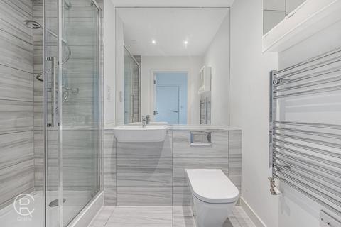 Flat 62, Pemberton House Denman Avenue, Southall, UB2 4FX