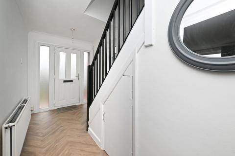 9 Gower Close, Muxton, Telford, TF2 8PX