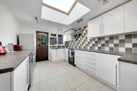 3 bedroom terraced house for sale, The Glade, Coulsdon, Surrey, CR5 1SP