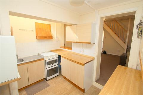 2 bedroom terraced house to rent, Farnell Road, STAINES-UPON-THAMES, TW18