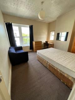 undefined, Pine Grove Place, Bristol BS7