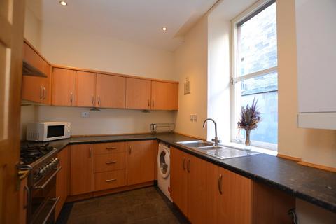 2 bedroom flat to rent, Maritime Lane, Edinburgh, EH6