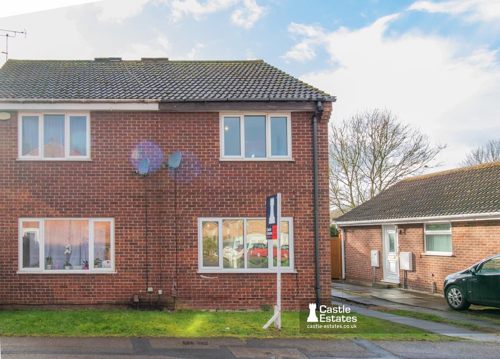 12 Sankey Drive, Nottingham. NG6 7 DT