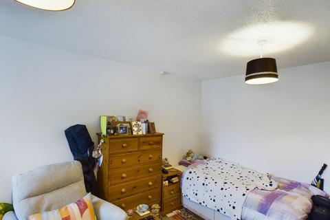 Studio for sale, Farringdon Way, Tadley, RG26