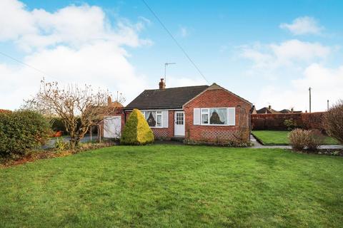 3 bedroom detached bungalow for sale, Sandhill Drive, Harrogate, HG1 4JW