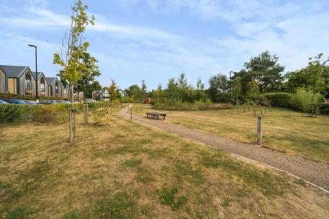 7 Blumer Lock, Yalding, Maidstone, ME18 6AD