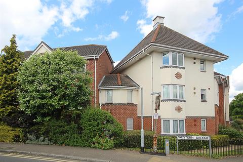 1 bedroom apartment to rent, Melford Place, Ongar Road