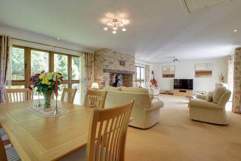 4 bedroom barn conversion for sale, Mumbys Drove, Three Holes, PE14