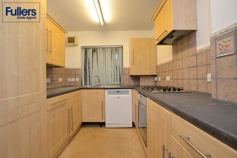 2 bedroom ground floor flat for sale, Springbank, London N21