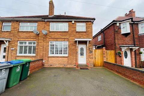 3 bedroom semi-detached house for sale, Jubilee Avenue, West Bromwich, B71