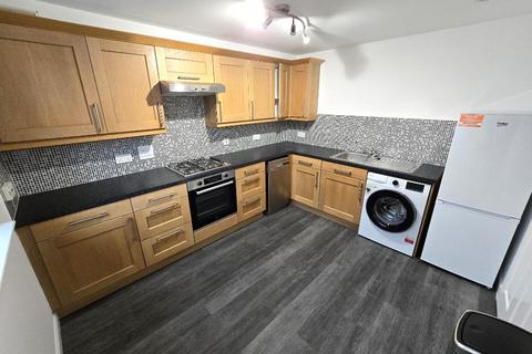 2 bedroom flat to rent, South College Street, Ferryhill, Aberdeen, AB11