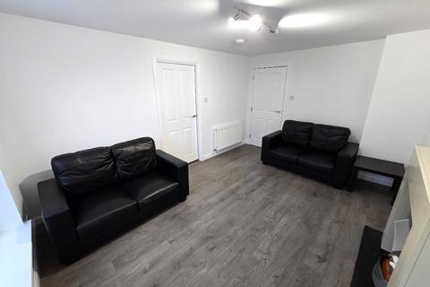 2 bedroom flat to rent, South College Street, Ferryhill, Aberdeen, AB11