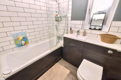 29 Cornstone Fold, Leeds, LS12 5SX