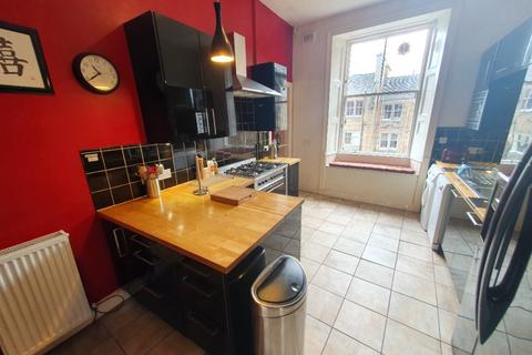 4 bedroom flat to rent, Bruntsfield Gardens, Bruntsfield, Edinburgh, EH10