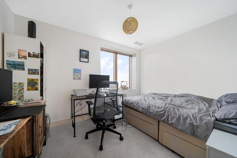 2 bedroom flat for sale, Albemarle Road, Beckenham