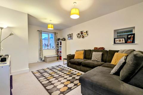10 James View, Bordon, GU35 0FT