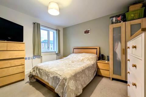 10 James View, Bordon, GU35 0FT