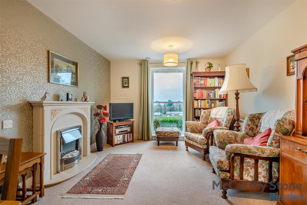 8631042-interior07.jpg