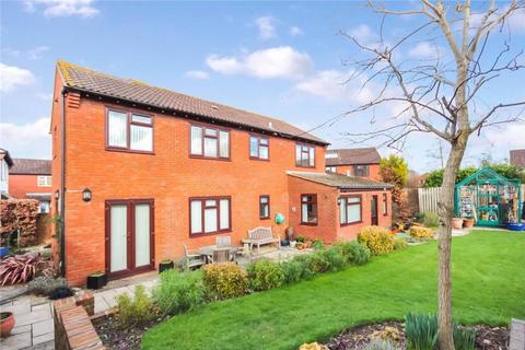 2 The Hedges, Wanborough, Swindon, SN4 0BJ