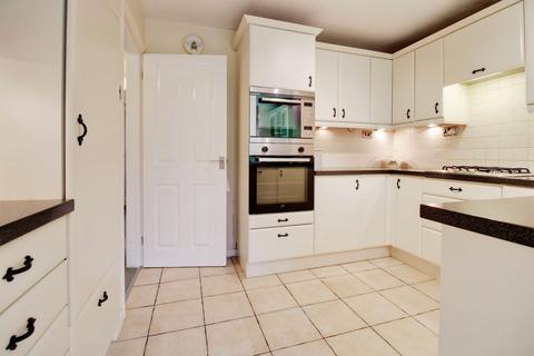 2 The Hedges, Wanborough, Swindon, SN4 0BJ
