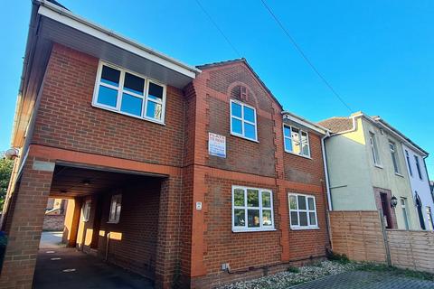 1 bedroom flat to rent, Waterloo Road, Southampton SO15