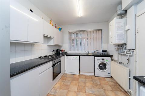 4 bedroom terraced house for sale, Kingswood Road, Ladybarn