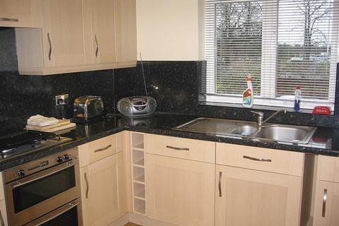 2 bedroom apartment to rent, Eton Drive, CHEADLE