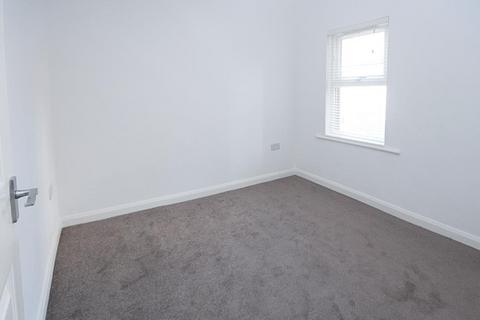 2 bedroom cottage to rent, Crown Street, Brentwood