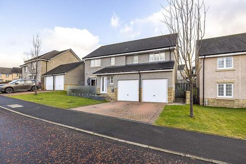 5 bedroom detached house for sale, 33 Lairburn Drive, Clovenfords TD1 3AJ