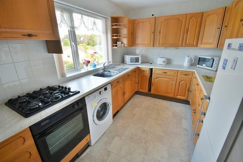 2 bedroom flat for sale, Fairways, Ferndown, BH22