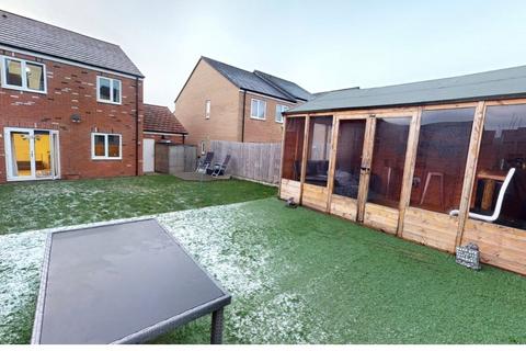 3 bedroom semi-detached house for sale, Pocklington Way, Hetton Le Hole, DH5