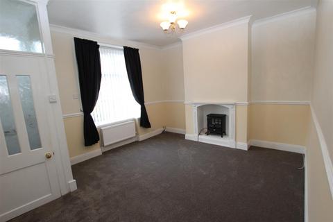 2 bedroom terraced house to rent, Markland Hill Lane, Bolton BL1