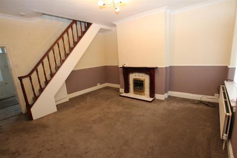 2 bedroom terraced house to rent, Markland Hill Lane, Bolton BL1