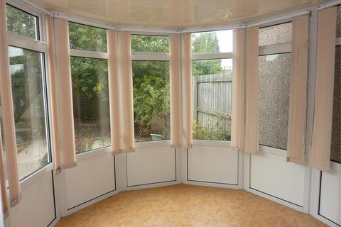 3 bedroom semi-detached house to rent, Purcell Road, Penarth