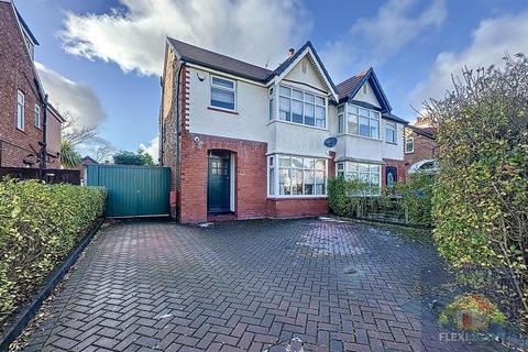 3 bedroom semi-detached house for sale, Dunbar Road, Southport PR8