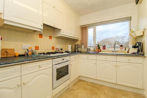 5 bedroom detached house for sale, Walton Station Lane, Wakefield WF2