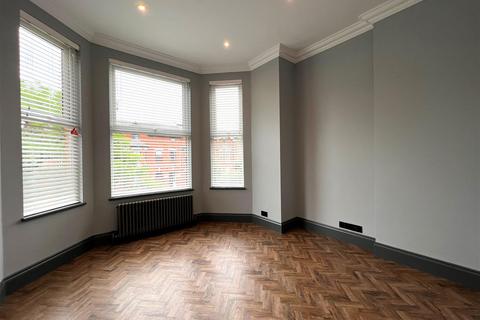 2 bedroom flat to rent, Clyde Road, 28, Manchester M20