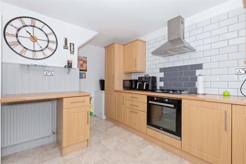 3 bedroom terraced house for sale, Clarendon Road, Worthing BN14