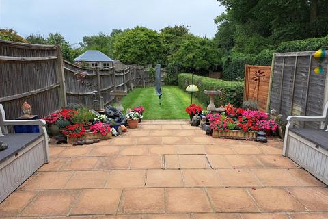 3 bedroom terraced house for sale, Clarendon Road, Worthing BN14