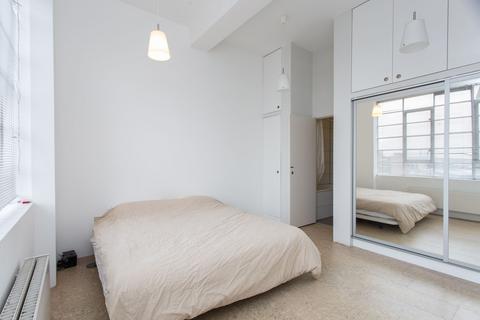 2 bedroom flat to rent, Grange Road, Alaska Buildings, SE1