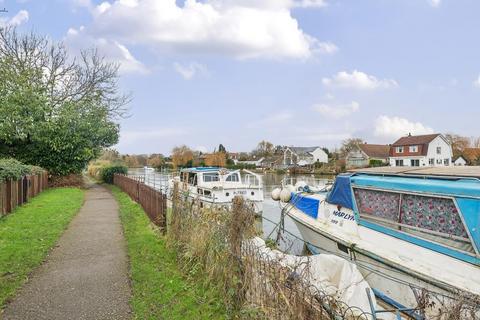 4 bedroom detached bungalow for sale, Riverside,  Egham,  Surrey,  TW20