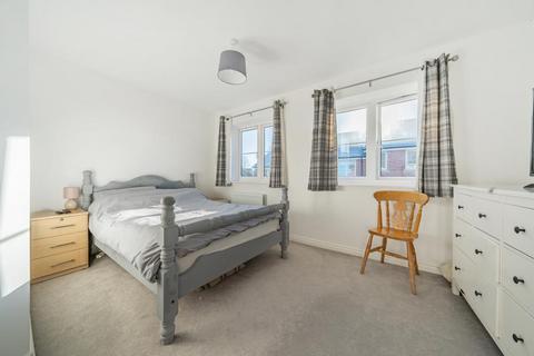 3 Empson Crescent, Witney, OX28 6ND