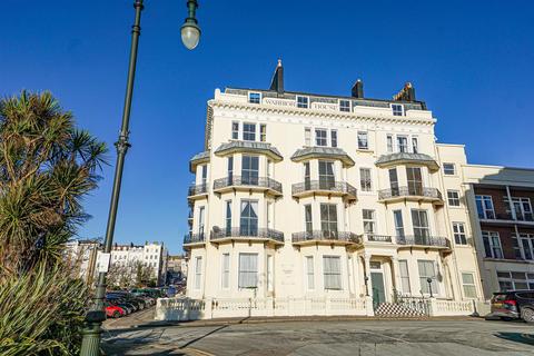 2 bedroom flat for sale, Warrior Square, St. Leonards-On-Sea