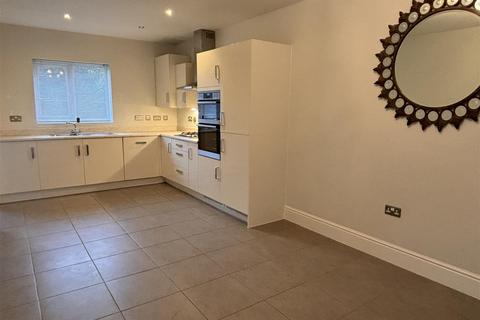 4 bedroom detached house to rent, Copeland Avenue, Wellesbourne