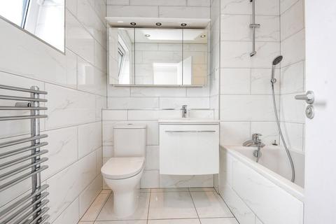 329 Boardwalk Place, London, E14 5SH