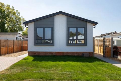 undefined, Attleborough, Norfolk, NR17